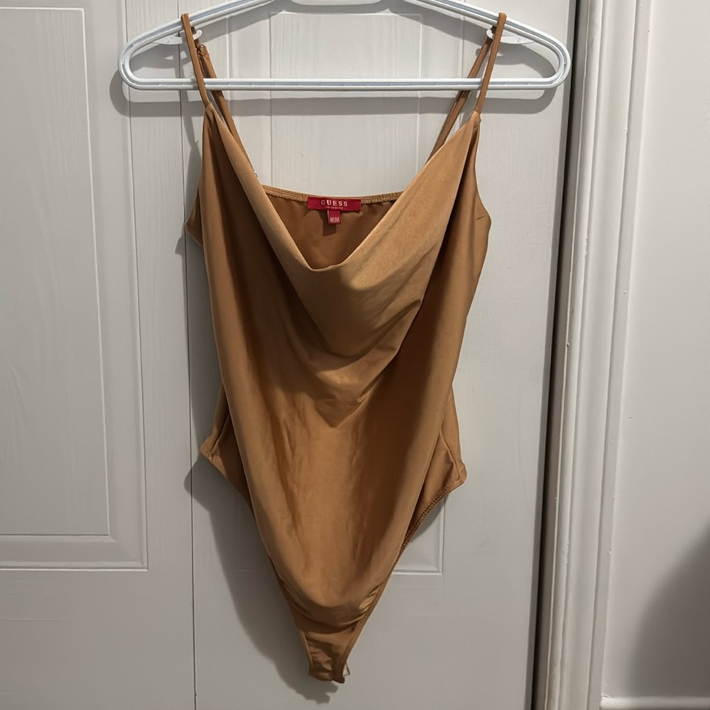 Casual Guess bodysuit